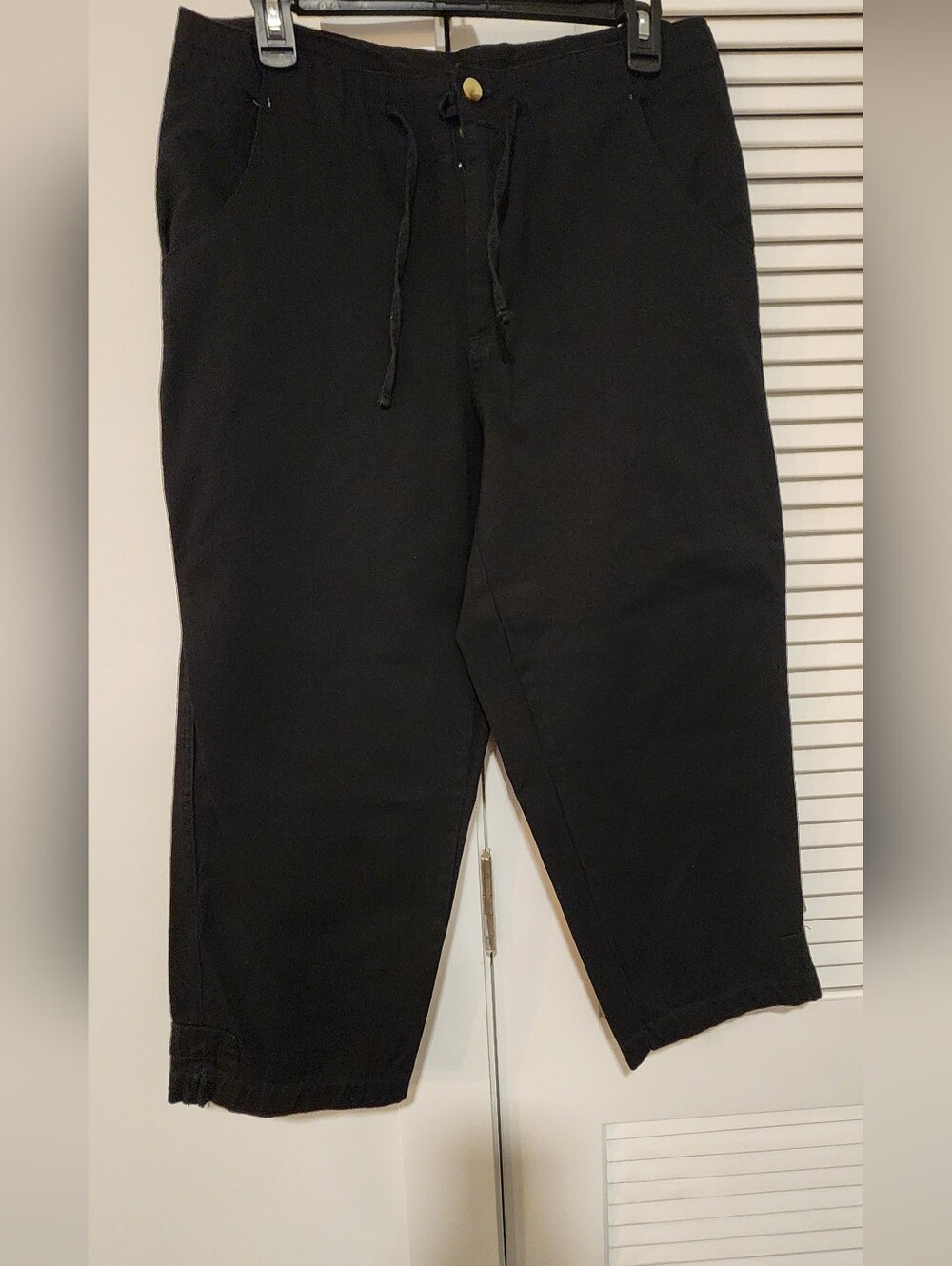 Alpine Black Women's Drawstring Casual Pant